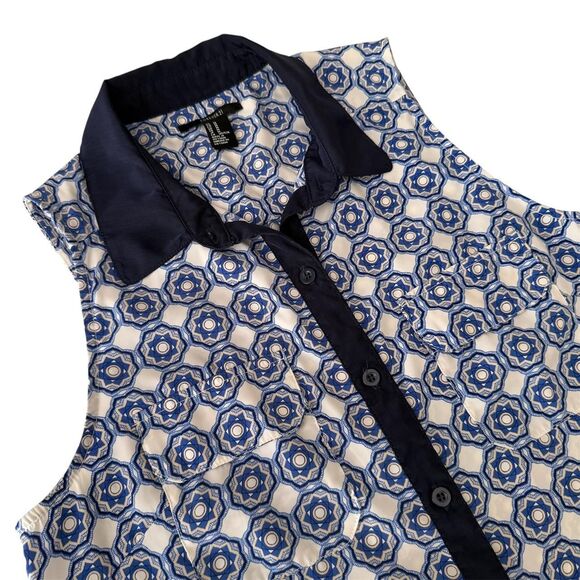 Forever 21 Nay Blue Printed Button Down Shirt - Picture 6 of 7